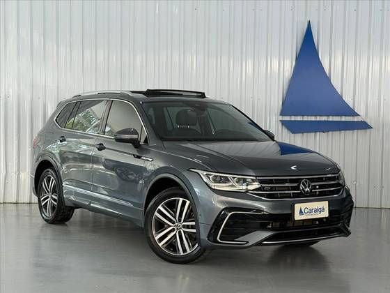 VOLKSWAGEN TIGUAN 2.0 300 TSI GASOLINA ALLSPACE R-LINE AUTOMÁTICO VOLKSWAGEN TIGUAN 2.0 300 TSI GASOLINA ALLSPACE R-LINE AUTOMÁTICO